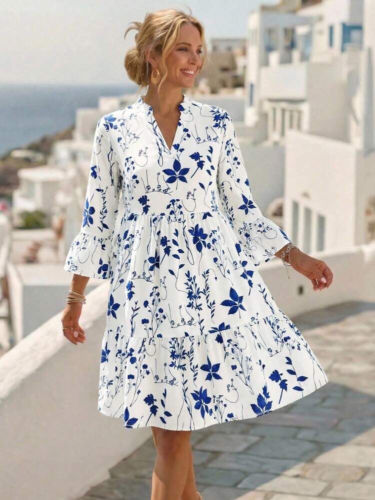 blue and white floral long sleeve dress Faunlyn Women's V-Neck Bell Tiered Dress,Summer Boho Holiday Vacation Holiday Casual Ruffle Hem Flounce Shirt Plus Size Drawer Pulls Designed with a flattering Spiderella Dress For Girls (Size):9-10 years blue and white striped
