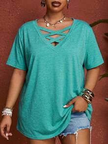 SHEIN CURVE+ Plus Size Women's Solid Fuchsia V-Neck Short Sleeve T-Shirt, Summer - Green - View 1
