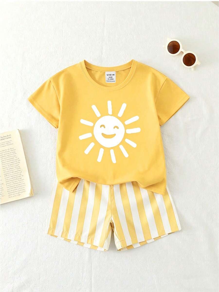SHEIN Playful Pals 2件套男婴休闲简约太阳脸Logo印花T恤和条纹Logo印花短裤套装,适合夏季外出穿着 - 彩色 - 查看 1