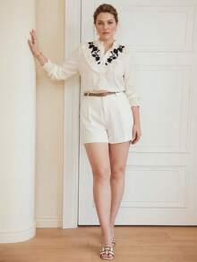 MOTF PREMIUM PLUS ELEGANT CONTRAST COLOR BROWN BELT DECOR TEXTURED FABRIC WOMEN SHORTS - Apricot - View 6