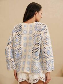 SHEIN Revavyn Cárdigan de punto con patrón geométrico calado, adecuado para usar en la playa y en resorts - Azul y blanco - Ver 4