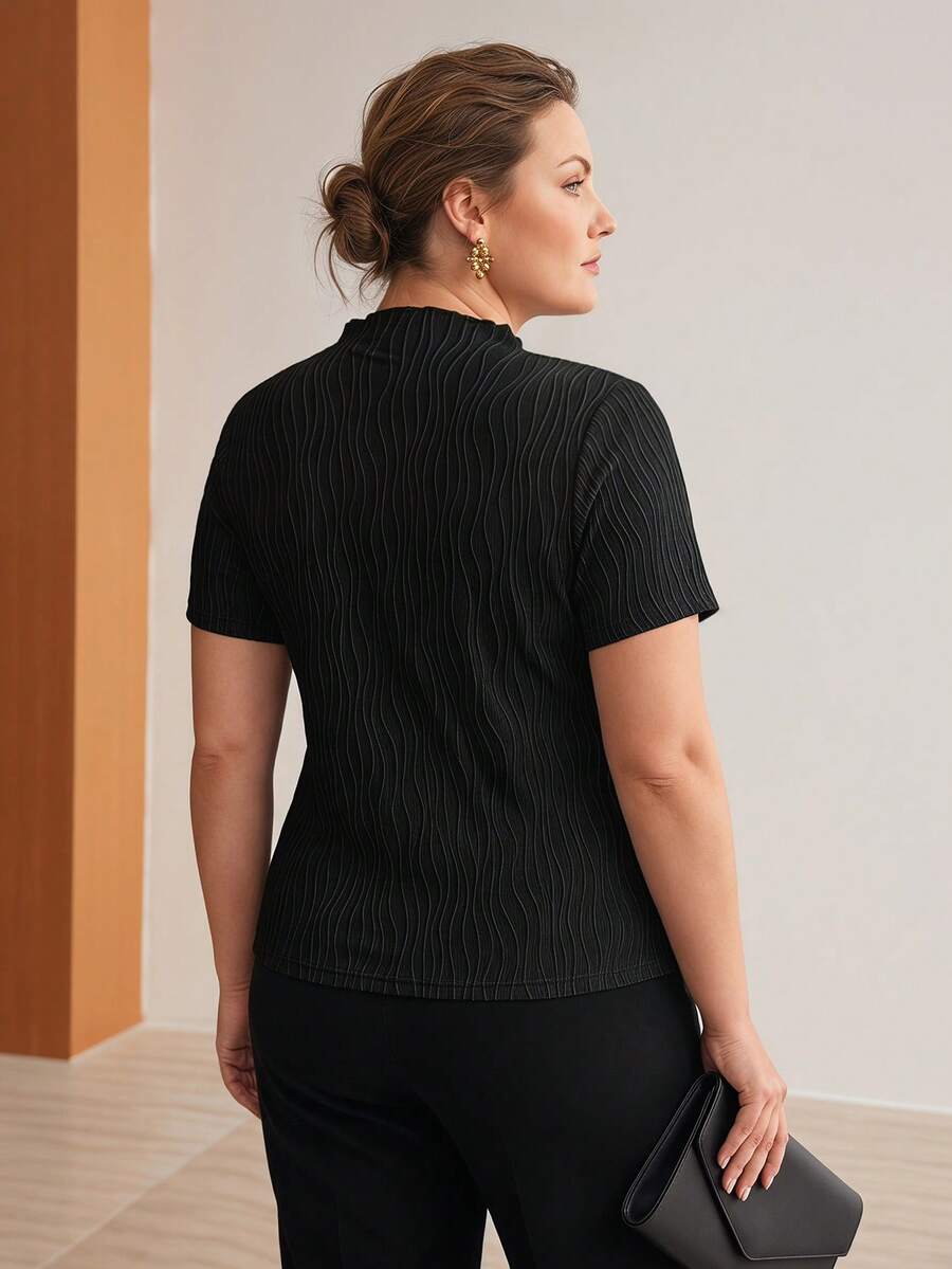 MOTF PREMIUM PLUS SIZE SPRING WAVY TEXTURED KNIT T-SHIRT - Black - View 2