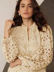 Nueva llegada Otoño Estilo francés Casual Blusa de manga larga con bordado, pliegues y calados en la parte delantera - Beis - Ver 2