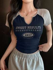 DAZY Letter Graphic Notched Neckline Contrast Raglan Sleeve Crop Tee - Navy Blue - View 6