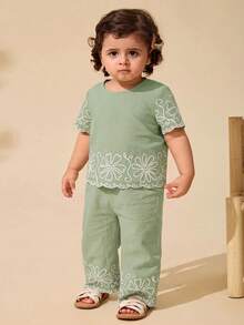 Travachic KIDS Set 2pcs Baju Bayi Perempuan Tenun Warna Polos Bordir Leher Bulat dan Celana Kasual Longgar - Mint Green - View 3