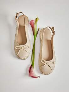SHUZIA Sepatu flat espadrille wanita model tali belakang berbahan suede imitasi dengan detail dasi kupu-kupu yang modis. - Krem - View 4