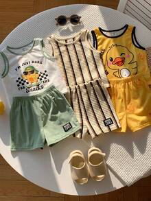 SHEIN 6pcs/Set Conjunto de Camiseta de Tirantes y Pantalones Cortos de Punto con Patrón de Dibujos Animados a Rayas Casual y Lindo para Bebé Niño, Conjunto Básico de Varias Piezas, Conjunto Lindo, Conjunto de Camiseta de Tirantes, Conjunto a Rayas, Conjunto de Pato, Conjunto de Vacaciones, Conjunto de Días Festivos - Multicolor - Ver 1