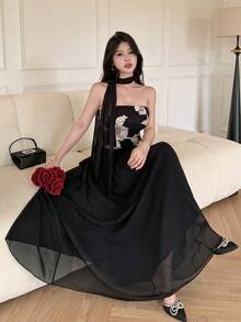 Modelyn Vestido negro con escote sin tirantes y lazo, con bordado floral elegante de gasa - Negro - Ver 7