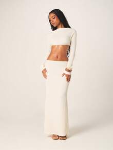 MISSGUIDED Vestido largo de manga larga con textura en color blanco con corte en la cintura y detalles de adorno con cristales de diamante para ocasiones de fiesta de noche - Albaricoque - Ver 5
