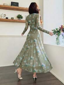 Feyla Women's Lace Patchwork Butterfly Print Elegant Waist Cinched Dress - Gray green - View 4