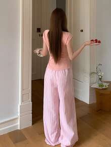 DAZY Bộ đồ ngủ nữ màu trơn gồm áo không tay vạt lệch và quần ống rộng kẻ sọc, thích hợp cho mùa hè. - Hồng - Xem 2