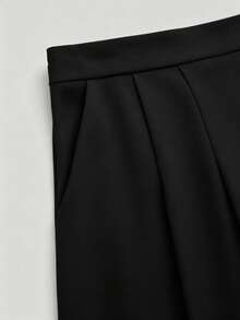 GlowEve CURVE Plus Size Pleated Casual Wide Leg Shorts - Black - View 5