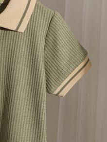 SHEIN Vintaside Kids 嬰兒男童鼠尾草綠華夫格 Polo 衫 夏季休閒短袖半開襟上衣 復古返校職業日穿搭 幼童服飾 6M-3T - 軍綠色 - 查看 4