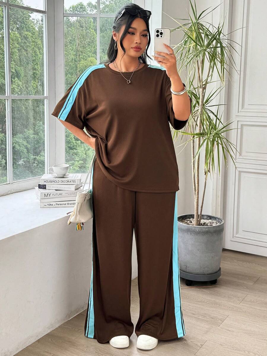 SHEIN EZwear 大码夏季休闲撞色条纹T恤和裤子两件套 - 棕色 - 查看 1