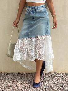 DAZY Rok Mini Denim Kasual Wanita dengan Pinggang Asimetris dan Hiasan Renda - Light Wash - View 2