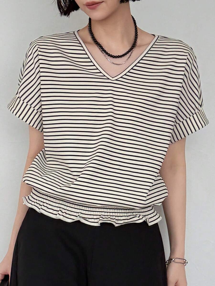 FRIFUL Women's Wavy Striped Loose Contrast Trim Short Sleeve T-Shirt, Summer Casual Wear Graphic Tee - Beige - View 1