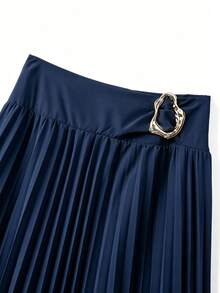 Falda plisada con decoración metálica en estilo A-line para mujer, adecuada para ir a trabajar, citas, compras de fin de semana, con un estilo elegante y retro - Negro - Ver 9