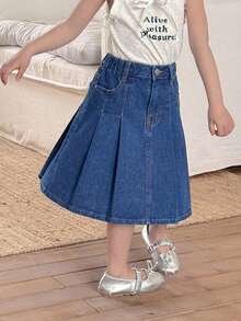 SHEIN 少女藍色百褶喇叭牛仔裙，兒童女童春夏季休閒度假鄉村波希米亞風穿搭，兒童女童沙灘裝，少女西式街頭風，春假、電音節牛仔長裙，畢業禮 - 深色水洗藍 - 查看 4