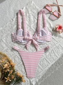 Swim Mod 極簡主義螺紋面料皺褶肩帶鋼圈平胸泳衣上衣搭配皺褶側邊三角泳褲，2件組 - 粉色 - 查看 2