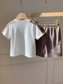 2pcs/Set Baby Boy Summer Casual Korean Style Color Block Top T-Shirt And Shorts Set, Cute Outfit - Multicolor - View 2