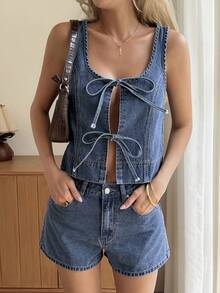 DAZY Bộ đồ denim mùa hè dành cho nữ, gồm áo hai dây cổ vuông dáng rộng và quần short, kiểu dáng thường ngày. - Rửa trung bình - Xem 6