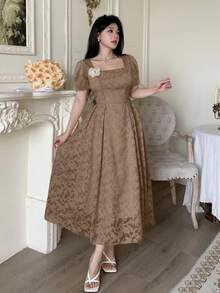 Modelyn Gaun Wanita Model Mengembang dengan Potongan Pinggang dan Dekorasi Bunga 3D - Coffee Brown - View 3