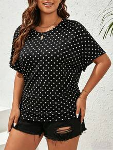 SHEIN Frenchy Áo thun nữ cỡ lớn cổ tròn màu đen họa tiết chấm bi, kiểu dáng thường ngày, áo đen, áo thun mùa hè, trang phục mùa hè, quần áo mùa hè - Đen và trắng - Xem 5