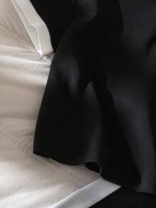 SHEIN 2件套女童针织撞色圆领休闲T恤和裤子套装 - 彩色 - 查看 10