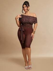SHEIN BAE Plus Size Women's Chocolate Brown Polka Off-Shoulder Capri Set, Elegant Summer 2 Piece Knitted Stretch Outfit, Night Out Vacation 3/4 Legging Sets - Brown - View 5
