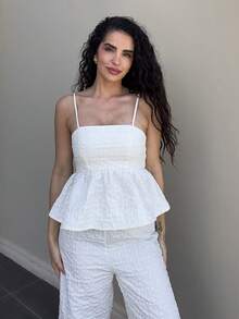 Marta Soriano 2件套女士纯色荷叶边下摆吊带背心和裤子套装 - 杏色 - 查看 3