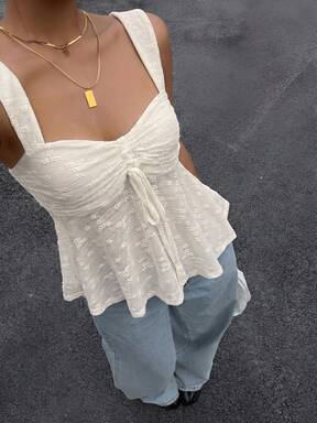 Muchica Blusa de mujer de verano casual y de vacaciones con cuello de corazón, fruncido y cordón, en unicolor y tejido jacquard