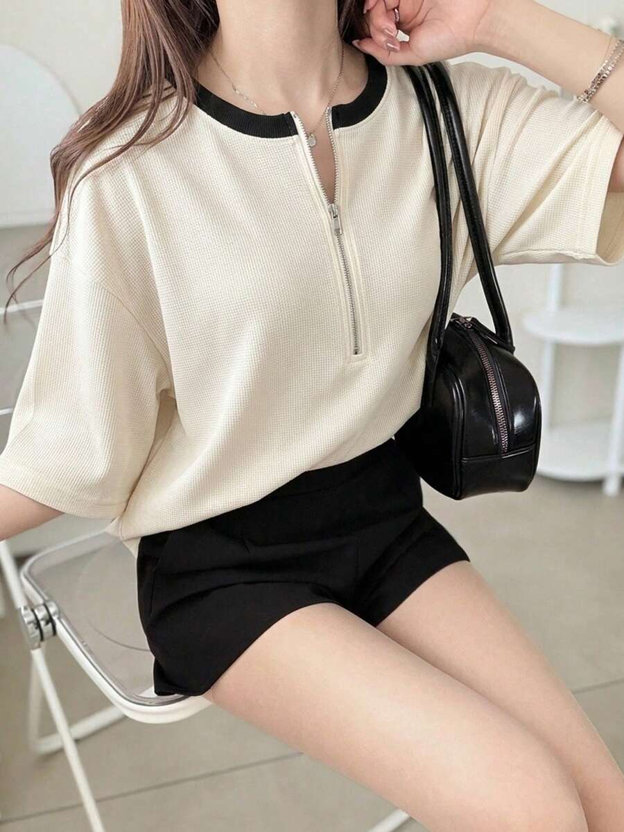 FRIFUL Women's Wavy Striped Loose Contrast Trim Short Sleeve T-Shirt, Summer Casual Wear - Apricot - View 1