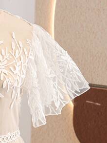 Teen Girls' Fashion Embroidered Mesh Flutter Sleeve Pleated Hem Dress,Summer Elegant Beige Lace Insert Puffy Long Party Dress For Graduation,Wedding - Apricot - View 4