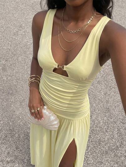 SHEIN Glamour Women's Yellow Sleeveless Backless Dress With Metal Buckle Yellow V-Neck Keyhole Maxi Dress Deep V-Neck With Keyhole Cutout Metal Buckle Detail At Bust Stretchy Jersey Fabric Flowy Skirt With High Slit Soft Pale Yellow / Butter Yellow Modern Feminine Party Vibe Summer Beach & Resort Vacations Women Aged 18-35 Summer Dresses For Women Summer Holiday Outfits