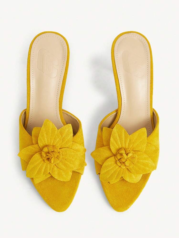 CUCCOO CHICEST Backspace Word With Sandals Female Flower Pointed Head Sexy Thin Heel Casual Wear Fashion White Open-Toed High Heels Female