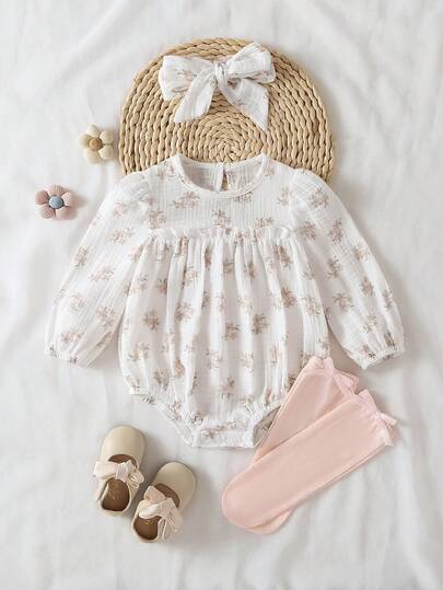 SHEIN 2件套可爱兔子刺绣毛球装饰婴儿连体衣，夏季