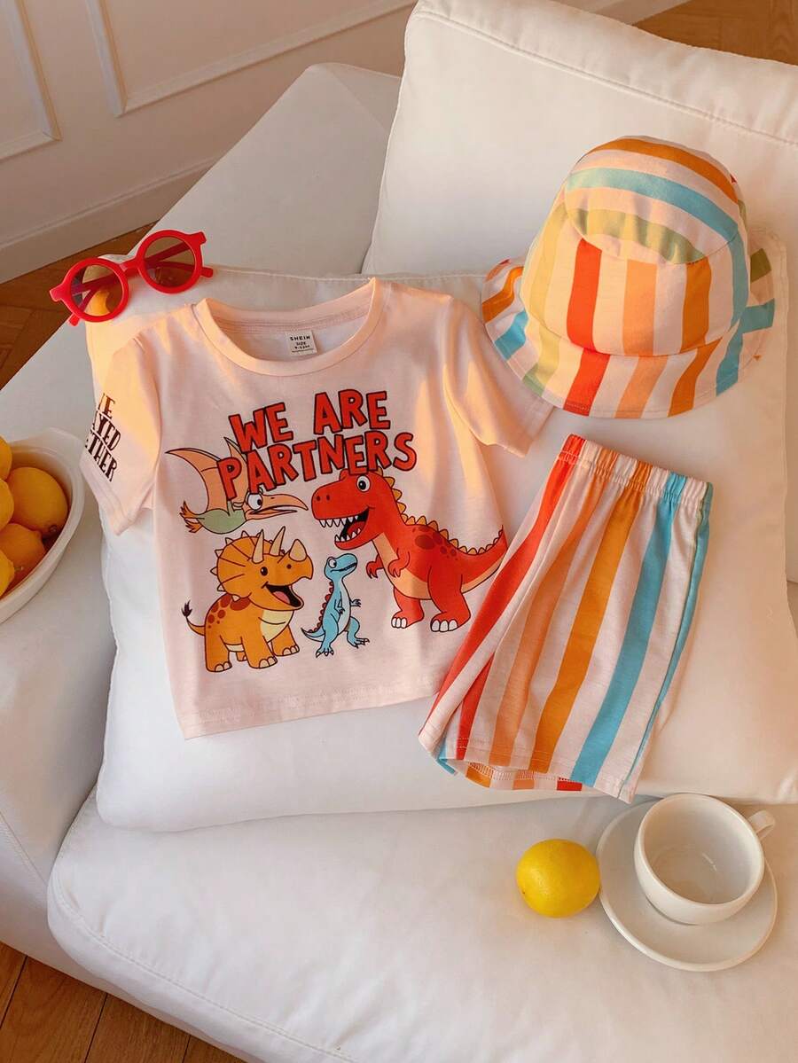 SHEIN Bộ 3 món cho bé trai bé gái mùa hè, áo thun ngắn tay họa tiết hoạt hình dễ thương thoải mái vui nhộn, quần short, mũ kẻ sọc, bộ đồ mùa hè, bộ kẻ sọc, bộ đồ đi du lịch, bộ đồ đi du lịch - Nhiều màu - Xem 1
