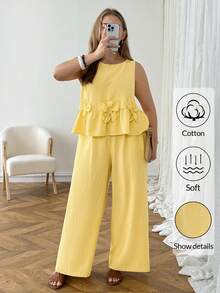SHEIN LUNE 大码休闲纯色3D立体花卉装饰背心和裤子两件套 - 黃色 - 查看 3