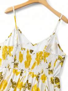 GlowEve CURVE Brown Short Sleeve Top + Floral Print Ruffle Trim Vest, Plus Size 2pcs Set Gym Summer - Yellow - View 5