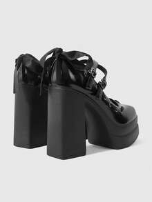 ROMWE Giày cao gót đế xuồng màu tối bóng bẩy, gợi cảm và thời trang dành cho nữ, kiểu dáng Gothic Punk với dây buộc nơ ren, thiết kế khóa cài kim loại co giãn, phù hợp cho các câu lạc bộ đêm, tiệc tùng và kỳ nghỉ. - màu đen - Xem 4