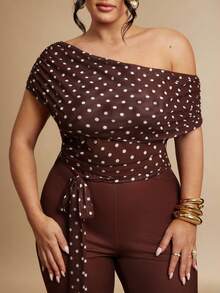 SHEIN BAE Plus Size Women's Chocolate Brown Polka Off-Shoulder Capri Set, Elegant Summer 2 Piece Knitted Stretch Outfit, Night Out Vacation 3/4 Legging Sets - Brown - View 7