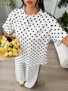 SHEIN EZwear 黑白波点加大码女式休闲圆领短袖T恤和裤子两件套 - 黑與白 - 查看 3