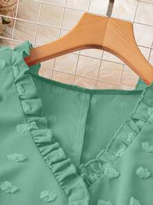 DreamSkyne Plus Size Women V-Neck Ruffle Hem Casual Blouse - Green - View 4