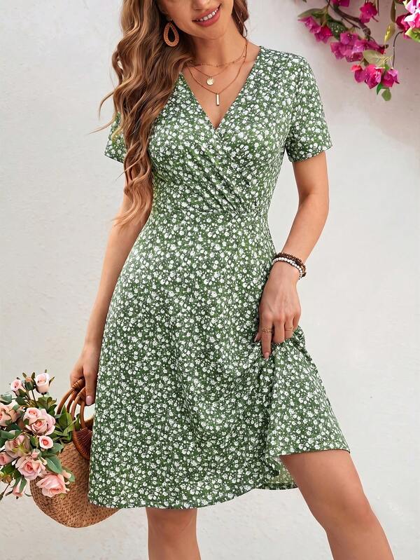 V-Neck Ditsy Floral Summer Dress