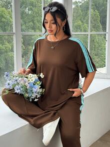 SHEIN EZwear 大码夏季休闲撞色条纹T恤和裤子两件套 - 棕色 - 查看 4