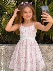 SHEIN Serisse Kids Đầm hai lớp xếp ly phồng màu trơn dệt kim cho bé gái tuổi teen, kiểu dáng thường ngày, dây đeo mảnh, kiểu Pháp, thích hợp cho kỳ nghỉ. - trắng - Xem 7
