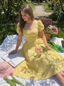 SHEIN MOD Đầm vàng cổ vuông cỡ lớn, thích hợp cho kỳ nghỉ thoải mái, trang phục thanh lịch hàng ngày, trang phục du lịch, phong cách tươi sáng, thiết kế phá cách. - Màu vàng - Xem 7