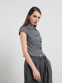 COUREZ 女款短袖雙排扣修身襯衫 格紋 Y2K 2000s 70s 90s 學院風復古復古夏季穿搭 黑色小方格畢業之夜 - 黑色 - 查看 6