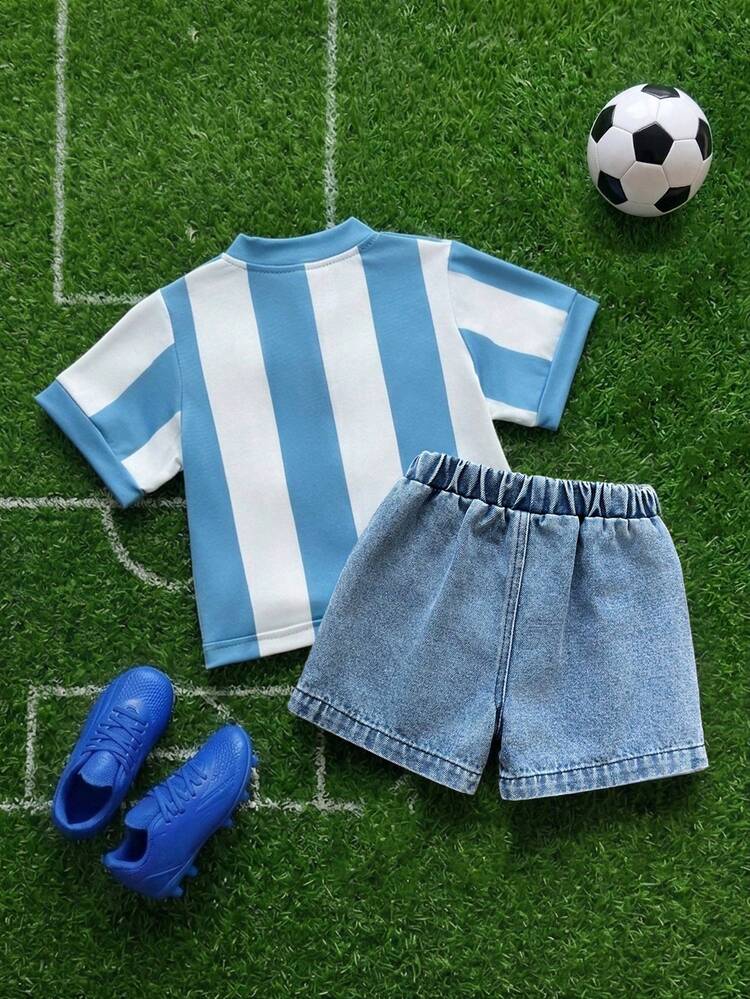 SHEIN Playful Pals Bộ đồ thể thao mùa hè cho bé trai, gồm áo polo và quần short denim in chữ Argentina màu xanh dương và trắng, kiểu dáng rộng rãi thoải mái, phù hợp cho các hoạt động hàng ngày, sinh hoạt trường học, họp mặt gia đình, vui chơi ngoài trời, thể thao & tập thể dục, chụp ảnh, trang phục World Cup. - Nhiều màu - Xem 2