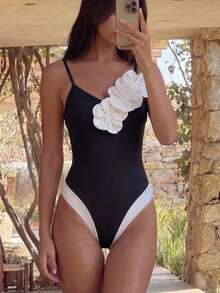 Selianne Body ajustado con bloques de color de moda para mujer, diseño de tirantes finos con decoración floral 3D, versátil para uso diario, vacaciones, festivales de música, fiestas - Blanco y Negro - Ver 6